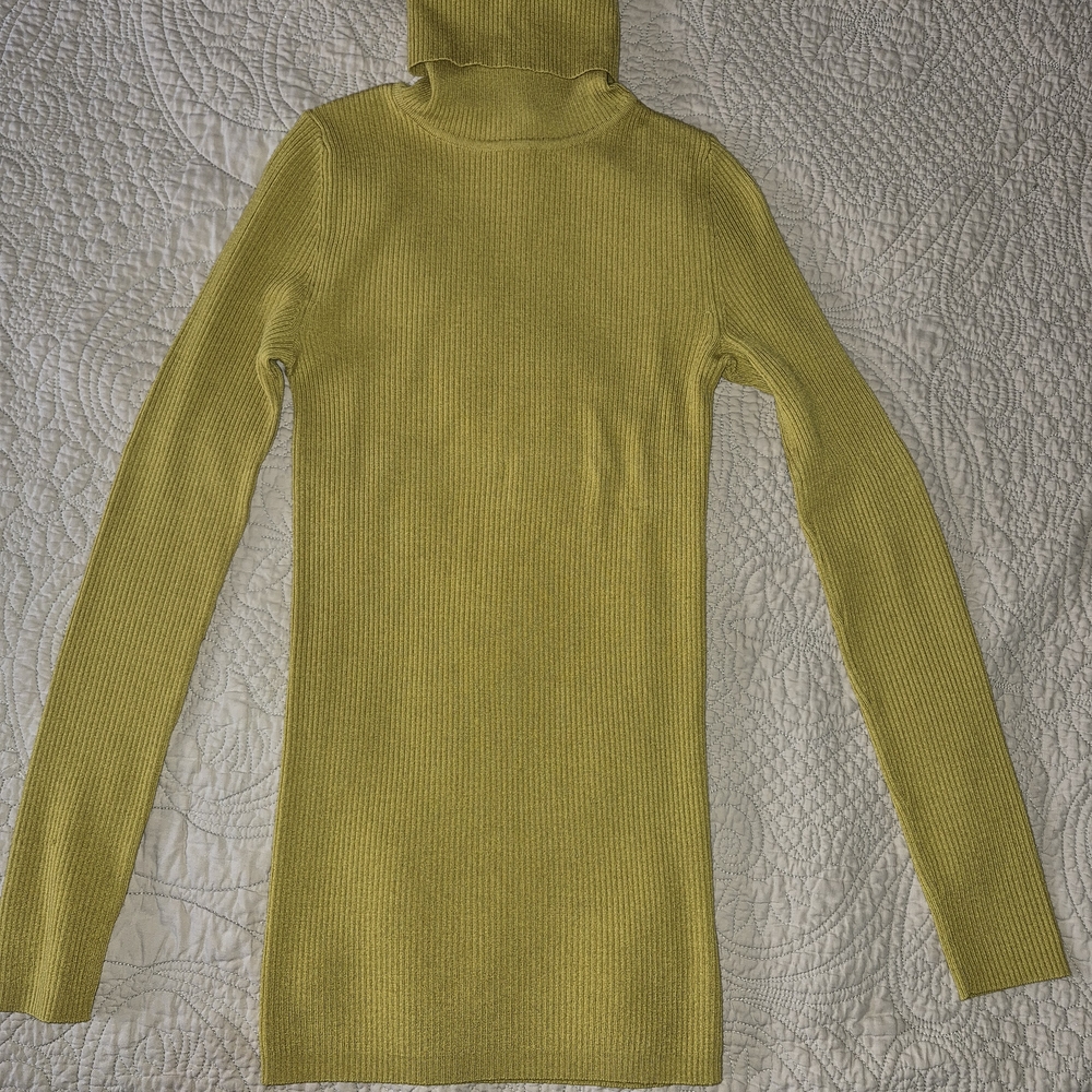 Theory Women's Yellow Turtleneck Sweater